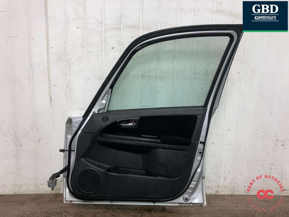 Dør høyre foran til Suzuki SX4 2009-2013 (Type I, Fase 2)  (6800180820|6800180810|)