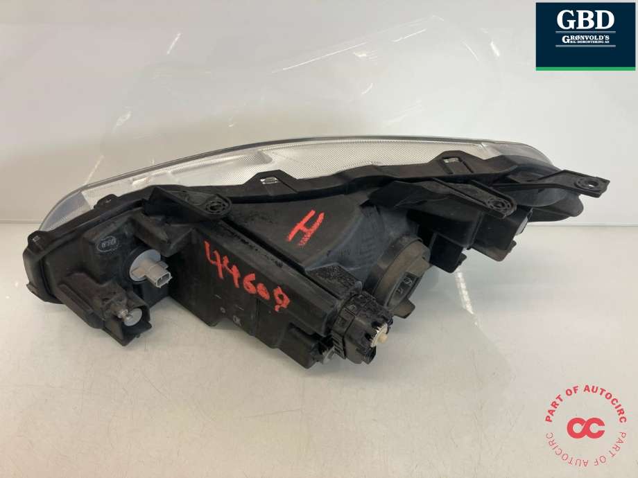 Frontlykt høyre halogen til Suzuki SX4 2009-2013 (Type I, Fase 2)  (3512080J61|)