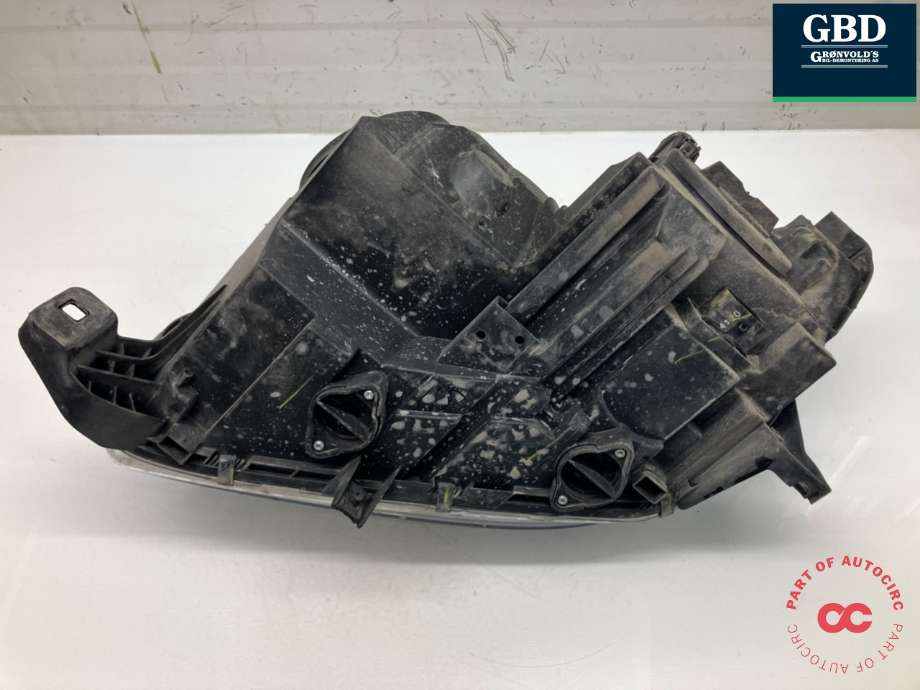 Frontlykt høyre xenon til Mercedes ML 2011-2015 (Fase 1) (W166) (W166) (A 166 820 67 59|A 166 820 47 59|A 166 820 84 61| A 166 820 02 61)