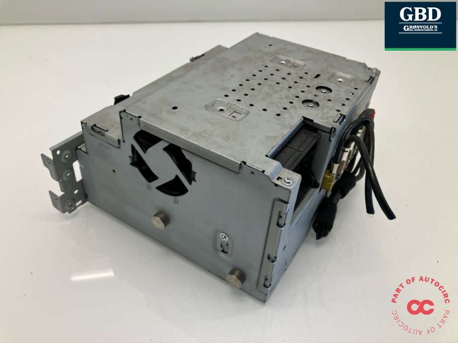 Bilstereo til Mercedes E-Klasse 2009-2013 (Fase 1) (W212) (W212) (A 212 900 84 28|A 212 900 84 22|  A 212 900 65 17|A 212 900 13 17| A 212 900 33 16)