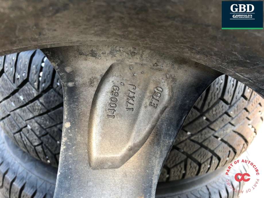 Hjulsett aluminium vinter til XPeng G3 2021-->>  (PIGGFRI 215/55 R17|GISLAVED|ÅR3621 6MM)