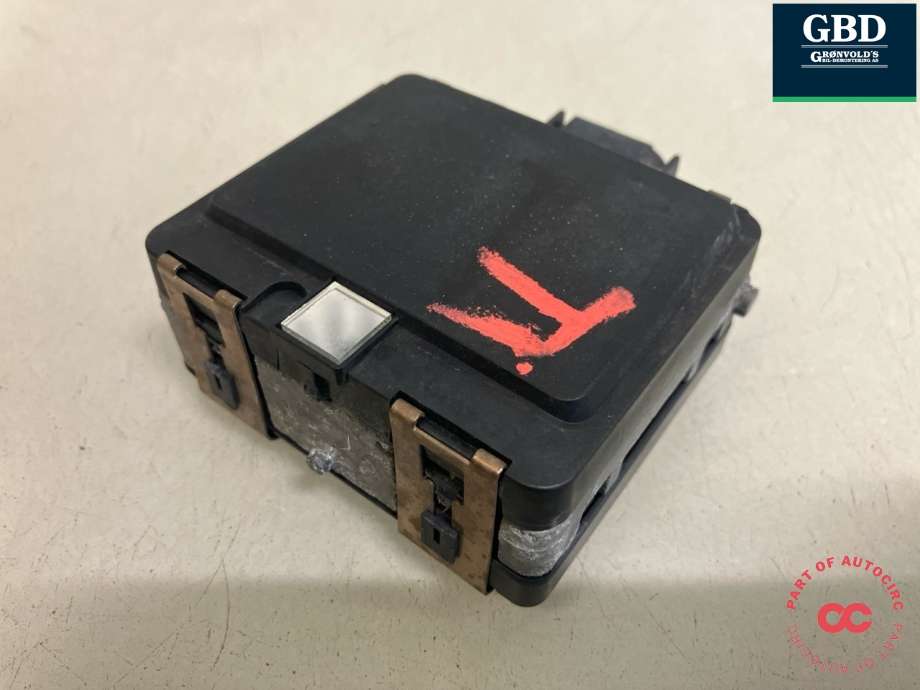 Sensor radar til XPeng G3 2021-->>  (BOSCH|8730014DC1-00-01|8730014DC1|0 203 303 108)