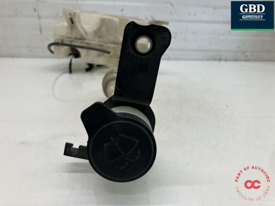 Spylertank foran til NIO ET7 2022-->>  (P0081999AC|P0213032-AD|)