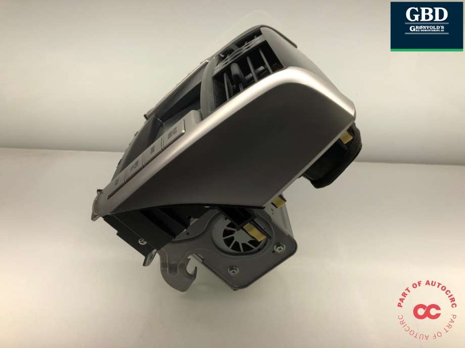 Bilstereo navigasjon skjerm til Toyota Land Cruiser 150 2010-2013 (Fase 1)  (8643160084|)