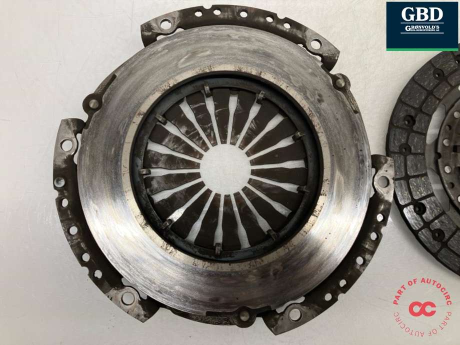 Clutch til Toyota Urban Cruiser 2009-2014  (312100W211|312100W210|)