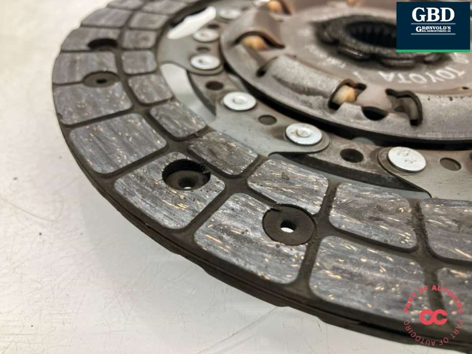 Clutch til Toyota Urban Cruiser 2009-2014  (312100W211|312100W210|)