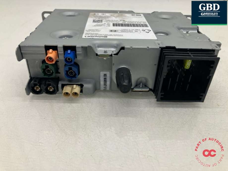 Bilstereo navigasjon til Peugeot e-208 2019-->>  (98 441 060 80|)