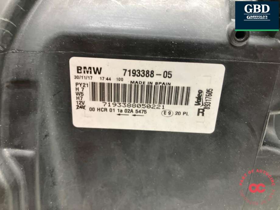 Frontlykt høyre halogen til BMW 1-Serie 2004-2011 (E81/E82/E87/E88) (E81/E82/E87/E88) (63 11 7 193 388|7193388-05|)