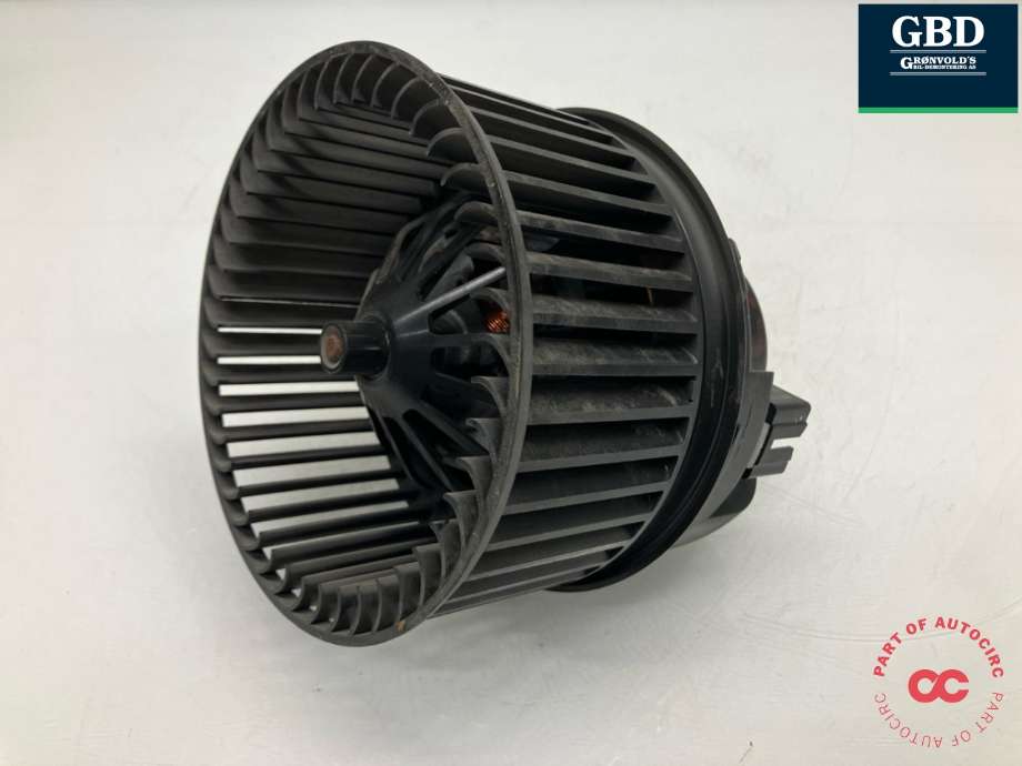 Varmeapparat motor til Ford Transit Connect 2018-->> Type II, Fase 2 (1696010|AV6N-18456-CA|)