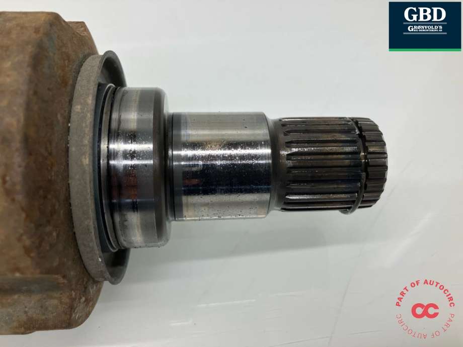 Drivaksel venstre foran, diesel/manuell til Mitsubishi Outlander 2012-2015 (Type III, Fase 1) (3815A497|)