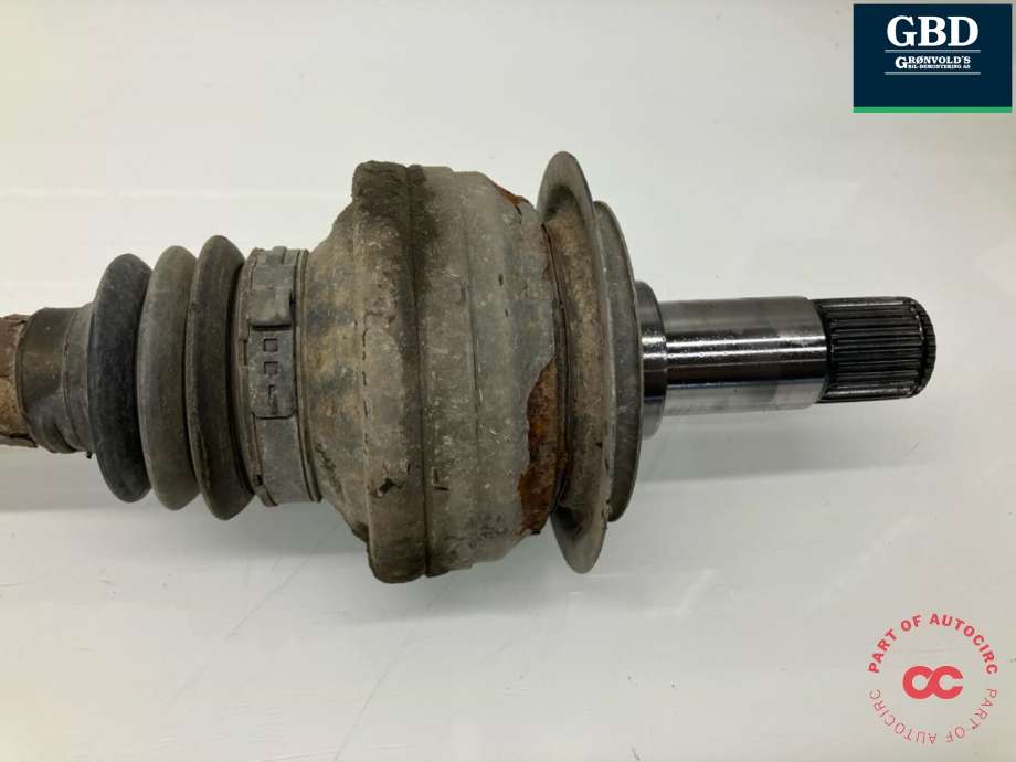 Drivaksel høyre bak, diesel/automat til Mercedes ML 2011-2015 (Fase 1) (W166) (W166) (A 166 350 10 00|A 166 350 12 10|)