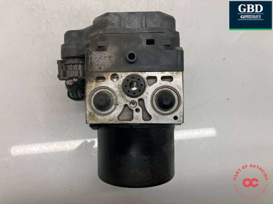ABS sentral til Toyota RAV4 2006-2009 (Type III, Fase 1)  (4405042230|44540-42100|)