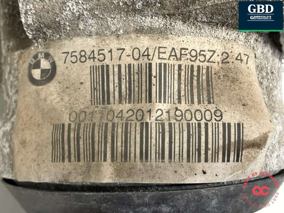 Kardang klokke foran til BMW 5-Serie 2010-2017 (F10/F11) (F10/F11) (31 50 8 635 698|31 50 7 584 518|7584517-04)
