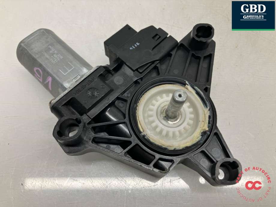 Ruteheis, kun motor, venstre bak til Mercedes E-Klasse 2016-2023 (W213) (W213) (A2139060502|)