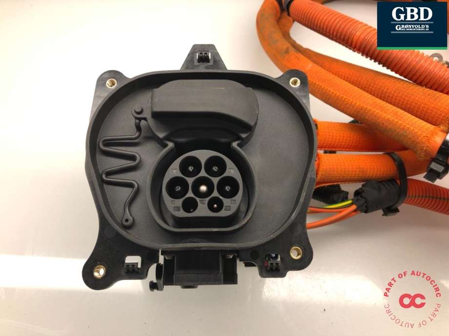 Batterilader inntak/luke til Peugeot e-3008 2023-->> (98 445 376 80|)