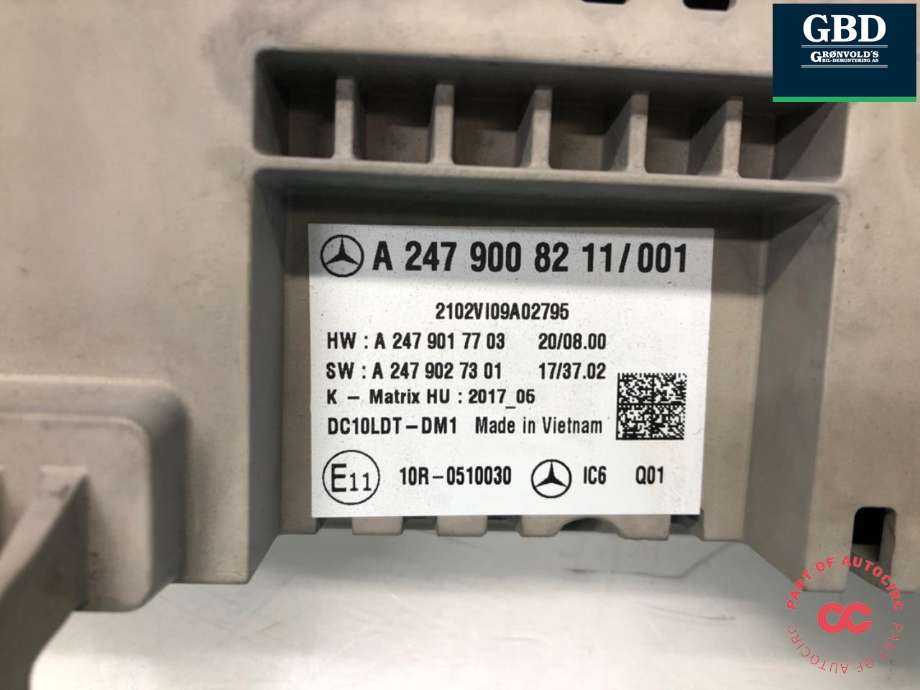 Multimedia display (MCU - Media Controller Unit) til Mercedes EQC 2019-->>  (A 247 900 15 17|A 247 900 82 11|)