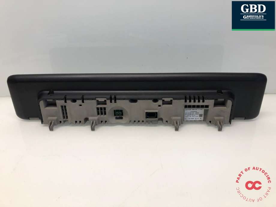 Multimedia display (MCU - Media Controller Unit) til Mercedes EQC 2019-->>  (A 247 900 15 17|A 247 900 82 11|)