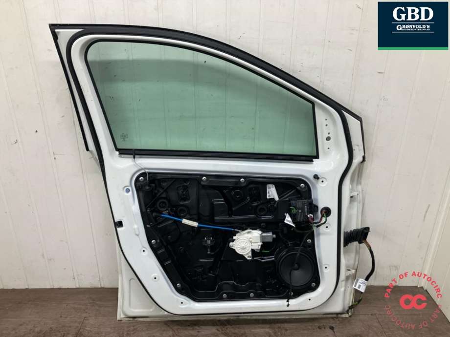 Dør venstre foran til Mercedes B-Klasse, electric drive 2014-2018 (W242) (W242) (A 246 720 01 05|)