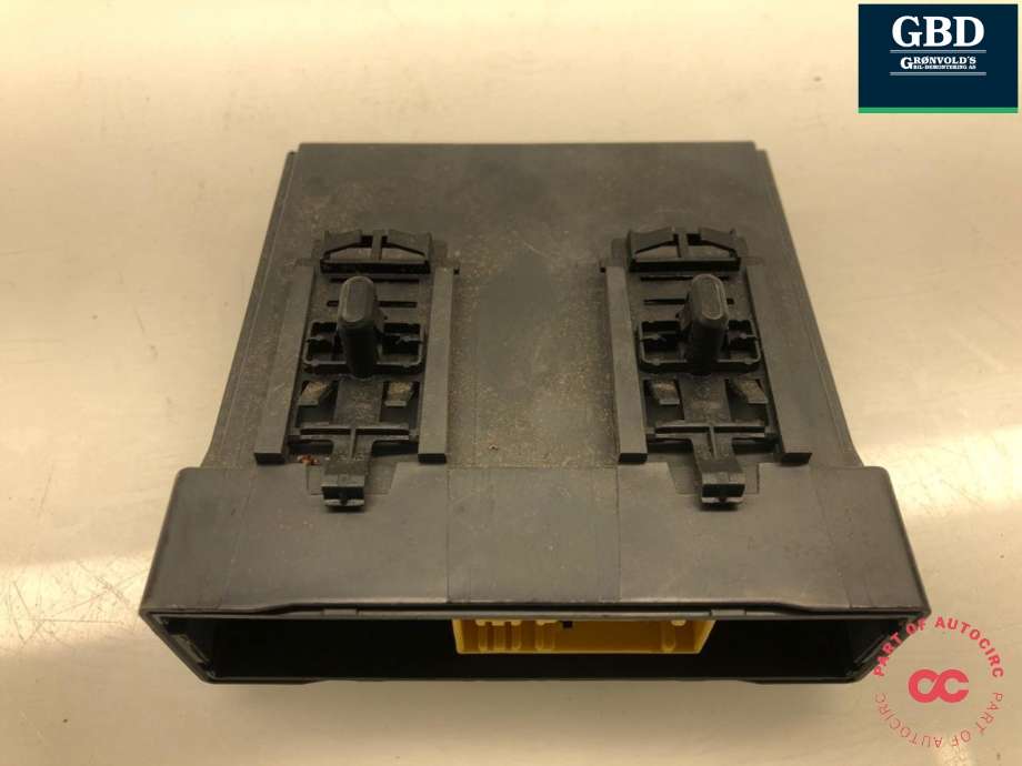 Styreenhet lys (LCM - Light Control Module) til Peugeot e-3008 2023-->>  (98 645 784 80|)