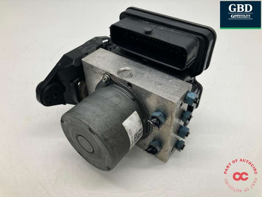 ABS sentral til Audi A4 2015-2019 (Type V, Fase 1) (B9) (B9) (8W0 907 379 E|8W0 907 379 J|)