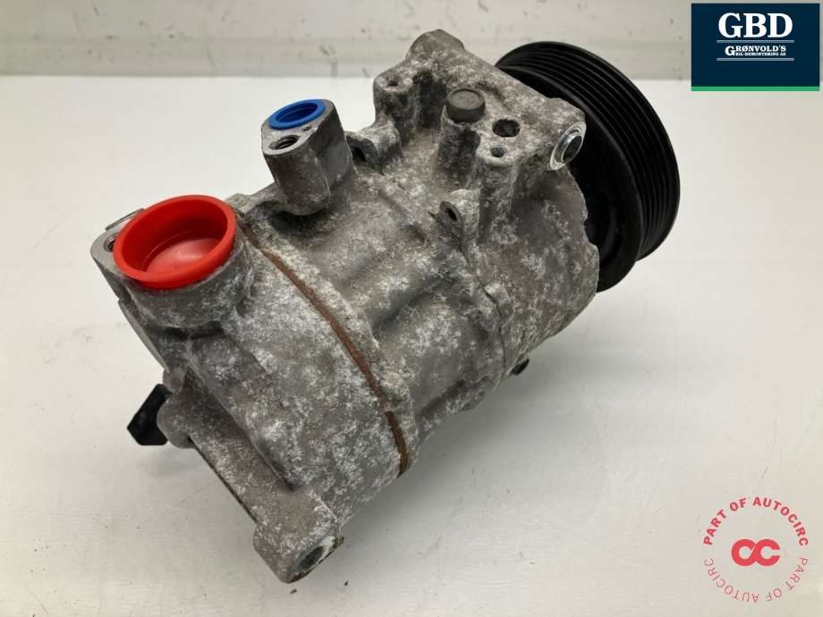 Aircondition kompressor til Audi A4 2015-2019 (Type V, Fase 1) (B9) (B9) (4M0 820 803|)