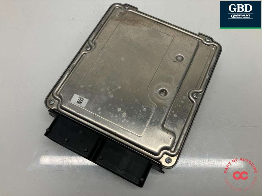 Styreenhet motor til Audi A4 2015-2019 (Type V, Fase 1) (B9) (B9) (04E 906 022 8WA|04E 907 309 R|)