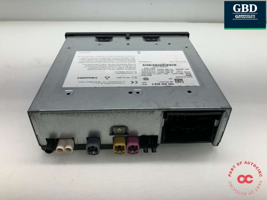 Bilstereo navigasjon til VW ID.4 2020-->>  (10A 035 820 F|)