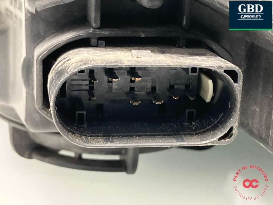 Frontlykt høyre halogen til Ford Focus 2011-2014 (Type III, Fase 1)  (1873925|BM51-13W029-NB|M51-13W029-AH)