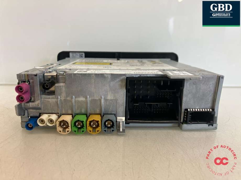 Bilstereo navigasjon til Audi A4 2015-2019 (Type V, Fase 1) (B9) (B9) (8W0 035 035 B|)
