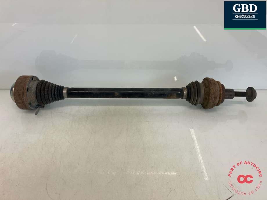 Drivaksel høyre bak, diesel/automat til Audi A4 2015-2019 (Type V, Fase 1) (B9) (B9) (8W0 501 203 D|1401234567|)