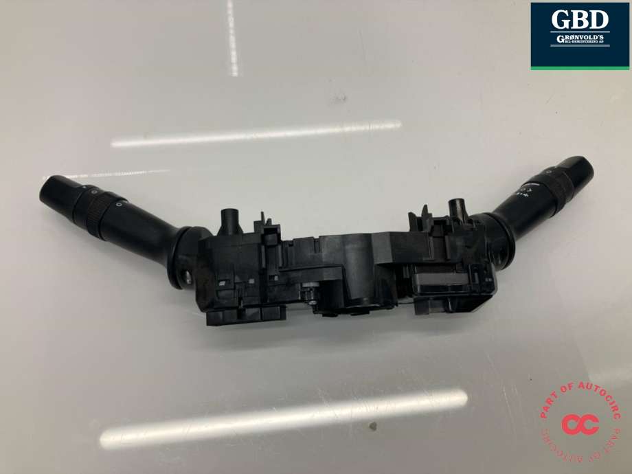 Bryter combi til Kia Soul 2014-2019 (Type II) (93410 3S631|93420 2V560|)