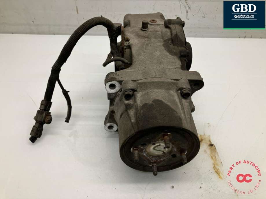 Kardang klokke bak til Toyota Urban Cruiser 2009-2014 (4111042070|4111042040|4111042060)