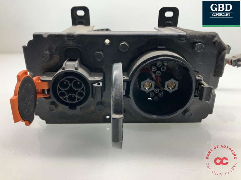 Batterilader inntak/luke til Kia Soul 2014-2019 (Type II)  (91886E 4500|91886E 4000|)