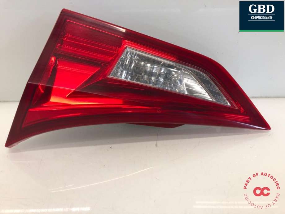 Baklykt høyre indre til Toyota Auris 2013-2015 (Type II, Fase 1) (8158102500|)