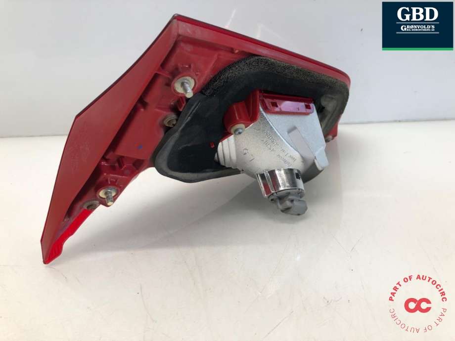 Baklykt venstre indre til Toyota Auris 2013-2015 (Type II, Fase 1)  (8159102490|)