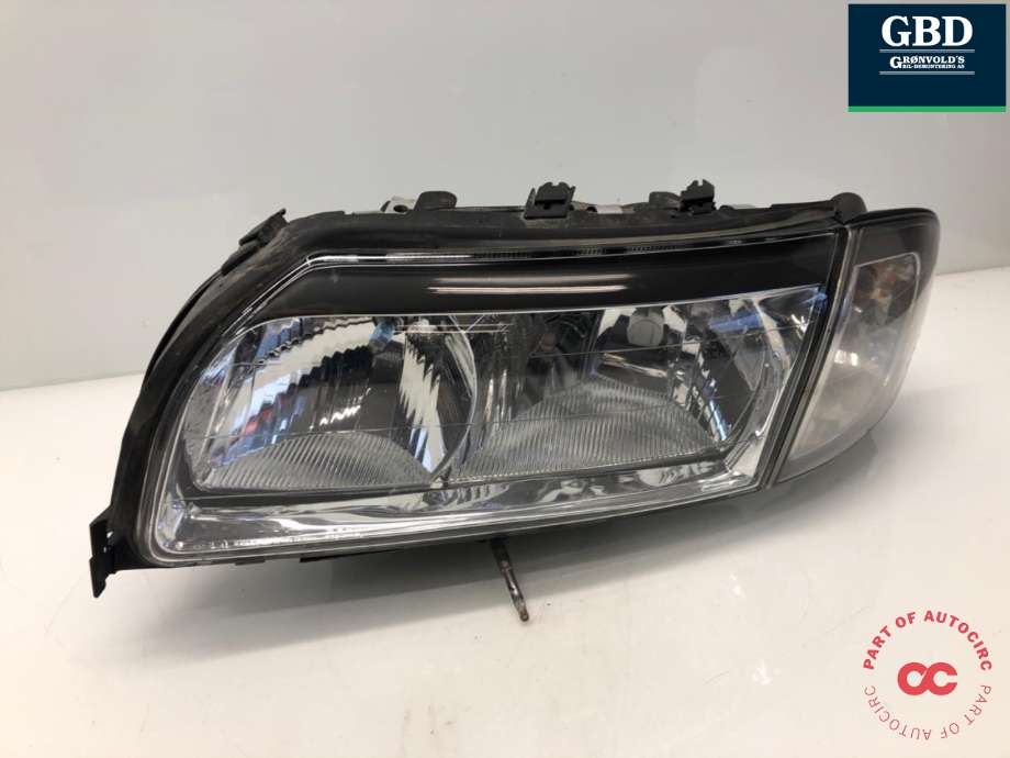 Frontlykt venstre halogen til Volvo S80 1998-2006 (Type I) (8693561|)
