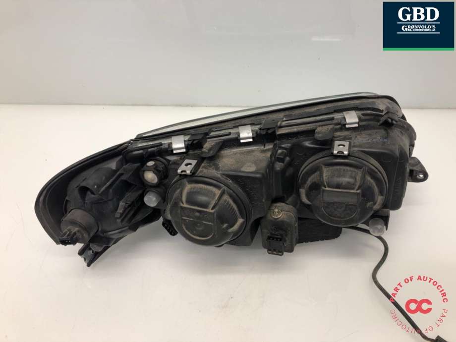 Frontlykt venstre halogen til Volvo S80 1998-2006 (Type I) (8693561|)