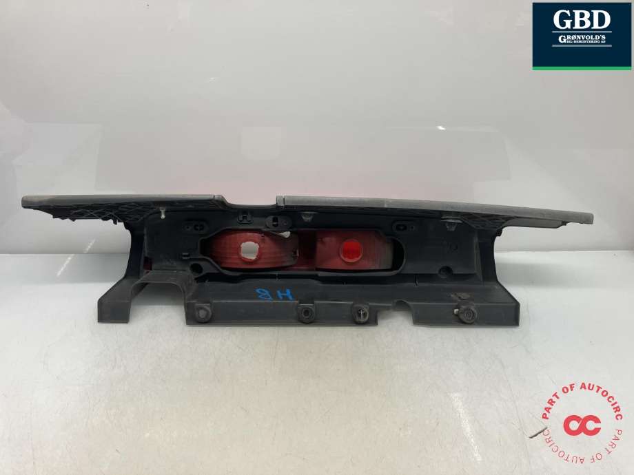 Baklykt høyre til Opel Vivaro A 2006-2014  (93854432|8200 415 251|89316021)