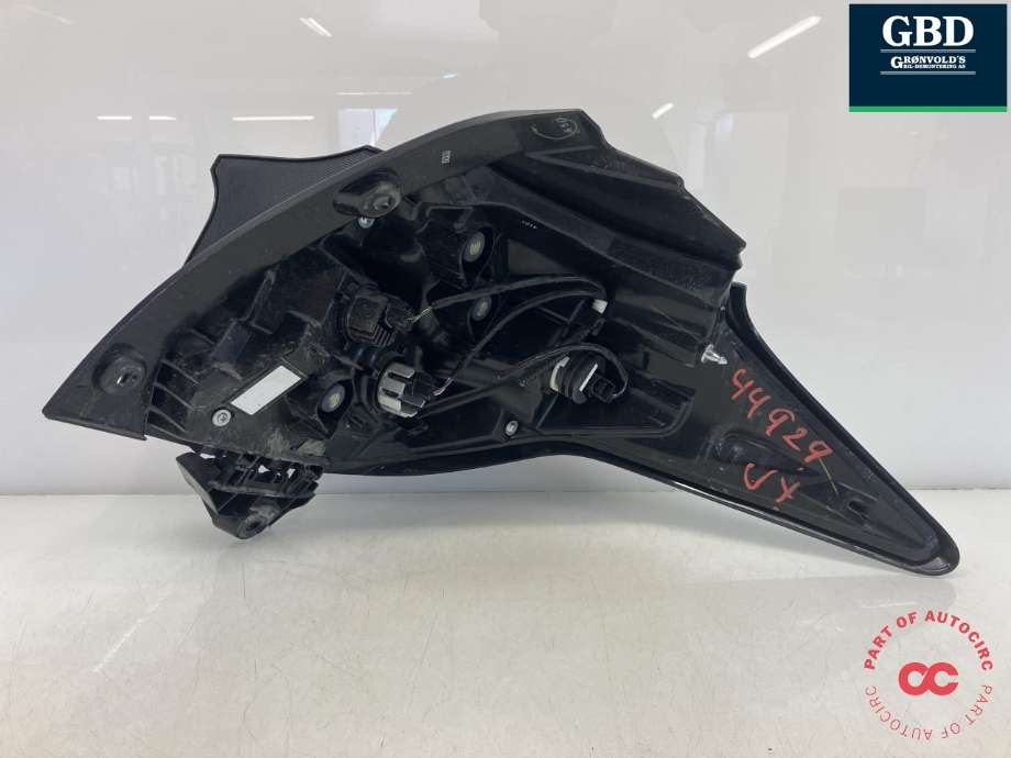 Baklykt venstre til Toyota Yaris 2020-->> (Type IV)  (81561K0040|)