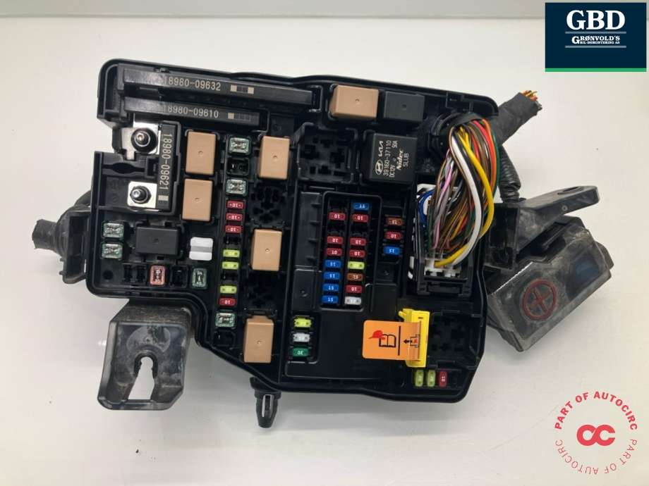 Sikringsboks motorrom til Kia EV6 2021-->>  (91240-CV170A|)