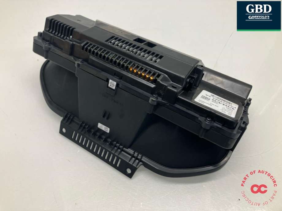 Instrumentpanel til Polestar 2 2020-->>  (36003834|32374983|)