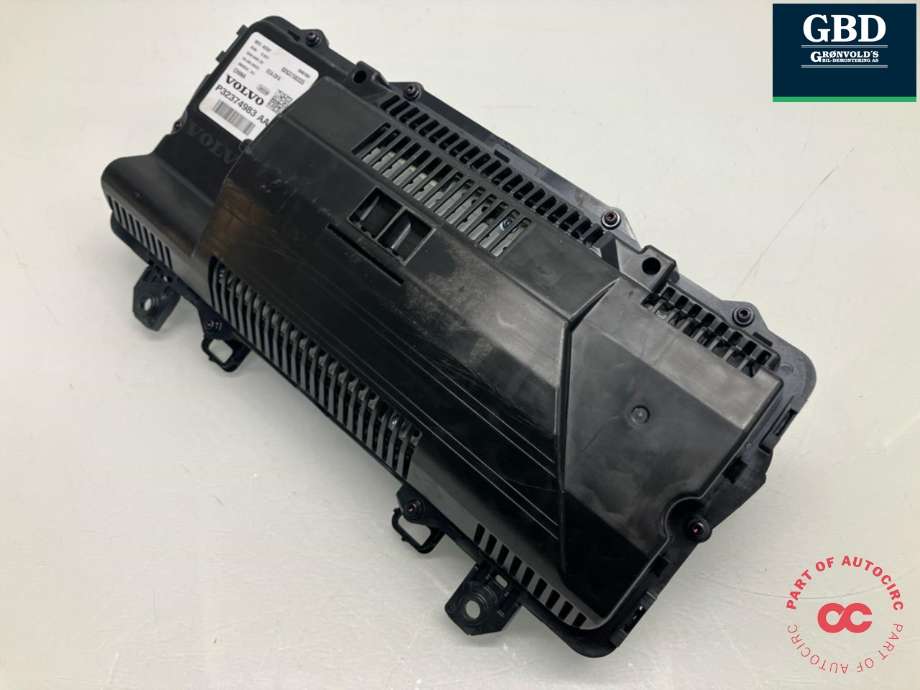 Instrumentpanel til Polestar 2 2020-->>  (36003834|32374983|)