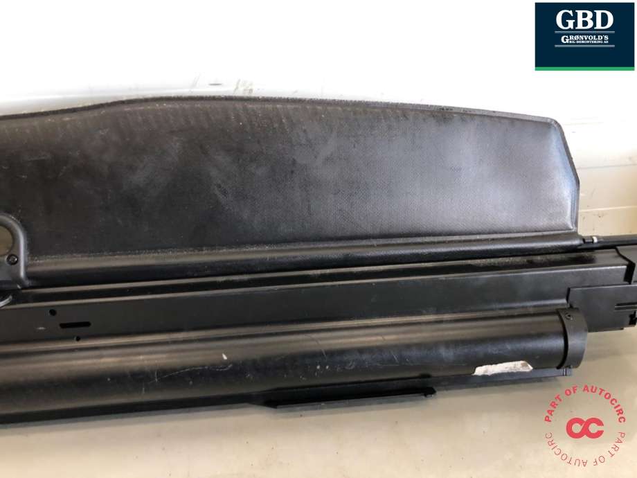 Bagasjerom rollon til BMW 3-Serie 2005-2011 (E90/E91/E92/E93) (E90/E91/E92/E93) (51 47 7 261 926|)