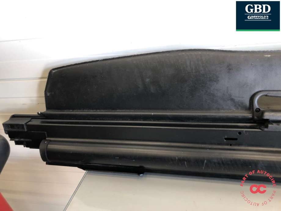 Bagasjerom rollon til BMW 3-Serie 2005-2011 (E90/E91/E92/E93) (E90/E91/E92/E93) (51 47 7 261 926|)