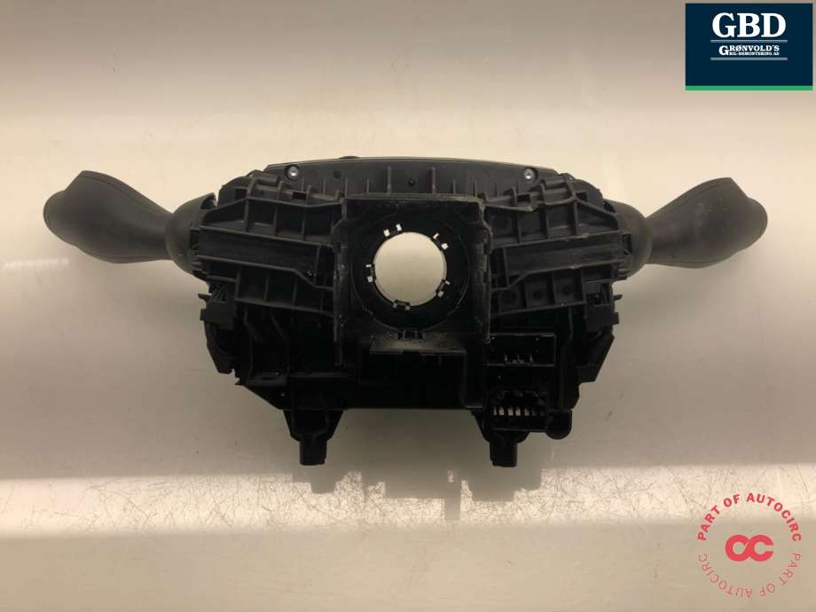 Bryter combi til Volvo V90 / V90 CC / S90 2016-->>  (32266885|31674099|)