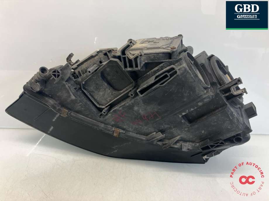 Frontlykt høyre xenon til Audi A4 2007-2014 (Type IV) (B8) (B8) (8K0 941 030 AJ|8K0 941 030 C|1 307 022 799)