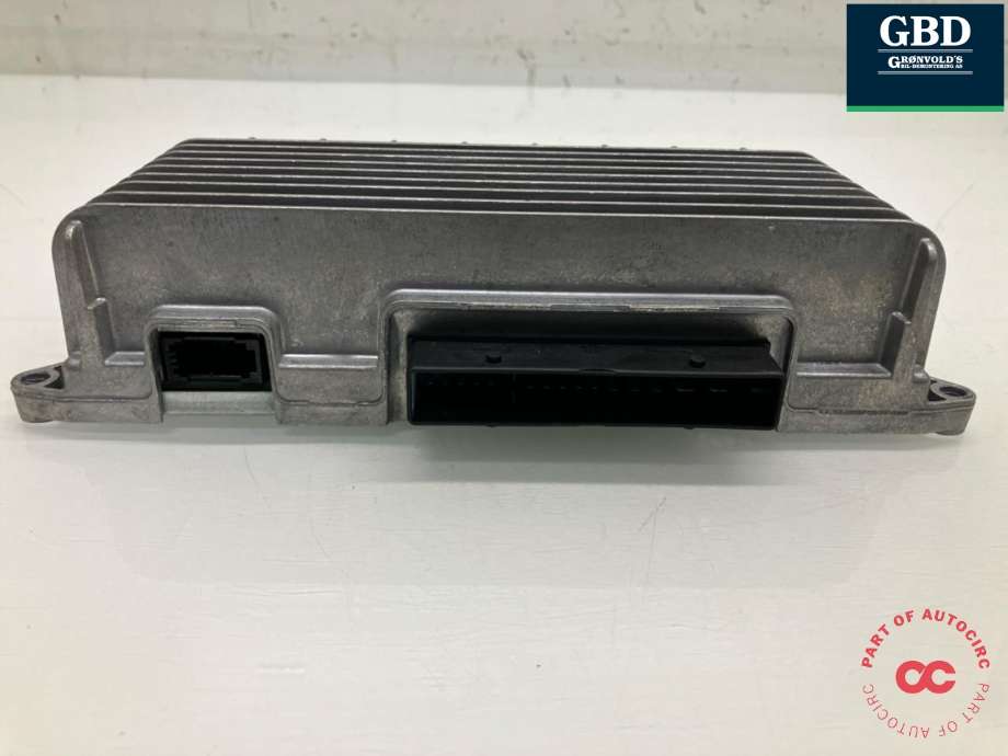 Bilstereo forsterker til Audi A6, Allroad 2006-2008 (Type II, Fase 1) (C6) (C6) (4F0 035 223 N|4F0 910 223 H|)
