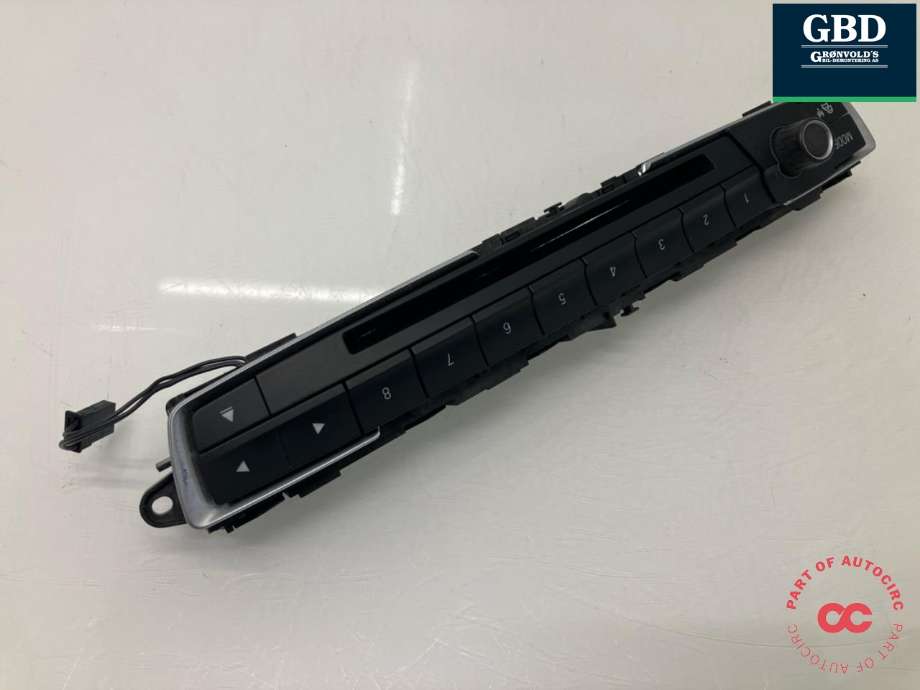 Bilstereo betjeningspanel til BMW 3-Serie 2012-2018 (F30/F31/F34) (F30/F31/F34) (61 31 6 832 880|E1065974 E01|61 31 9 323 554)