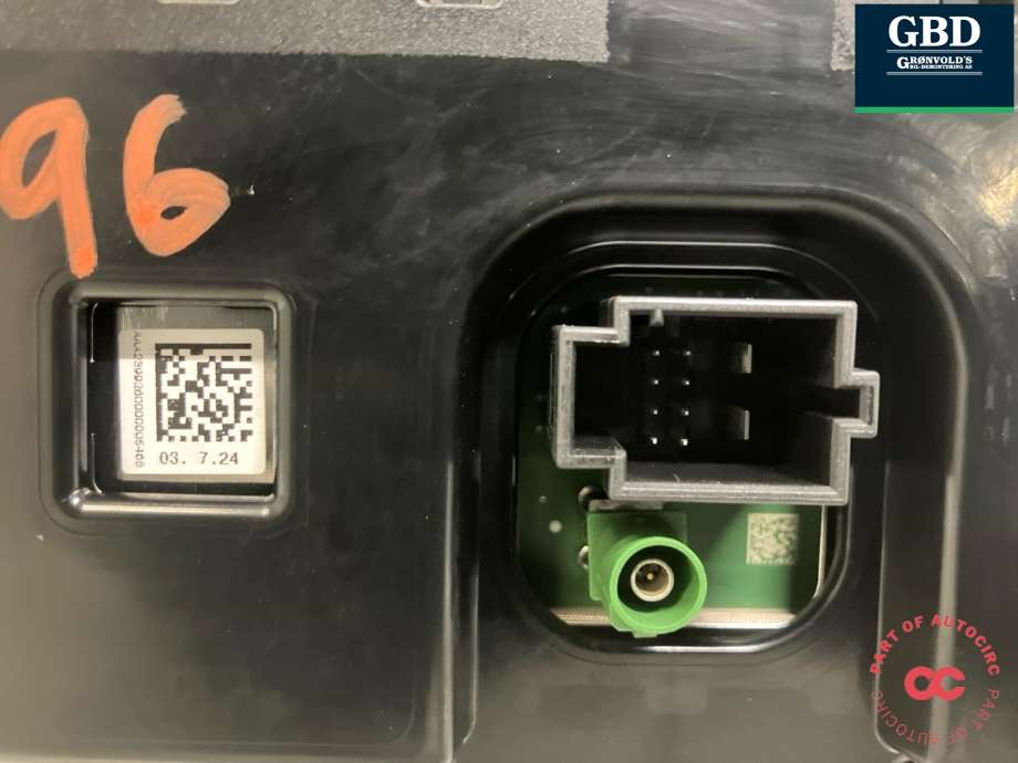 Instrumentpanel til Mercedes EQE 2022-->>  (A 297 900 57 27|A 297 900 39 21|)