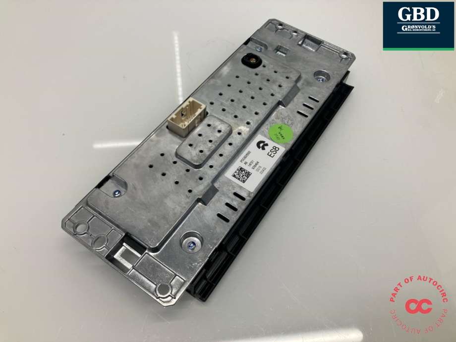 Instrumentpanel til NIO ES8 2021-->>  (P0082692|)